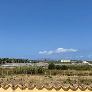 https://appartamento-le-saline.sicilyhotelsitaly.net